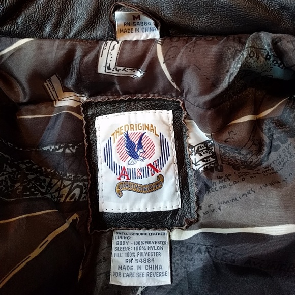 Vintage leather jacket - Picture 6 of 8